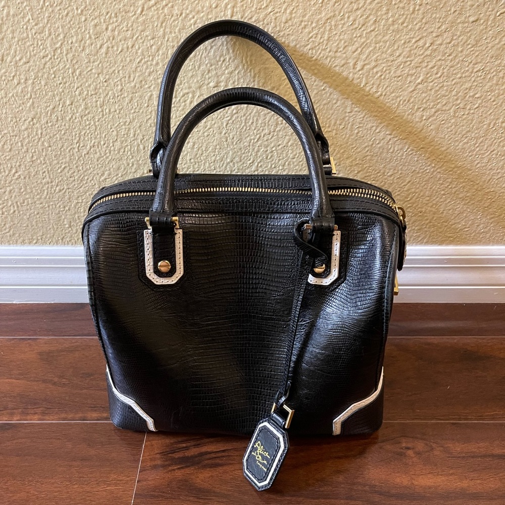 Alice + Olivia Olivia Bowling Bag in Black